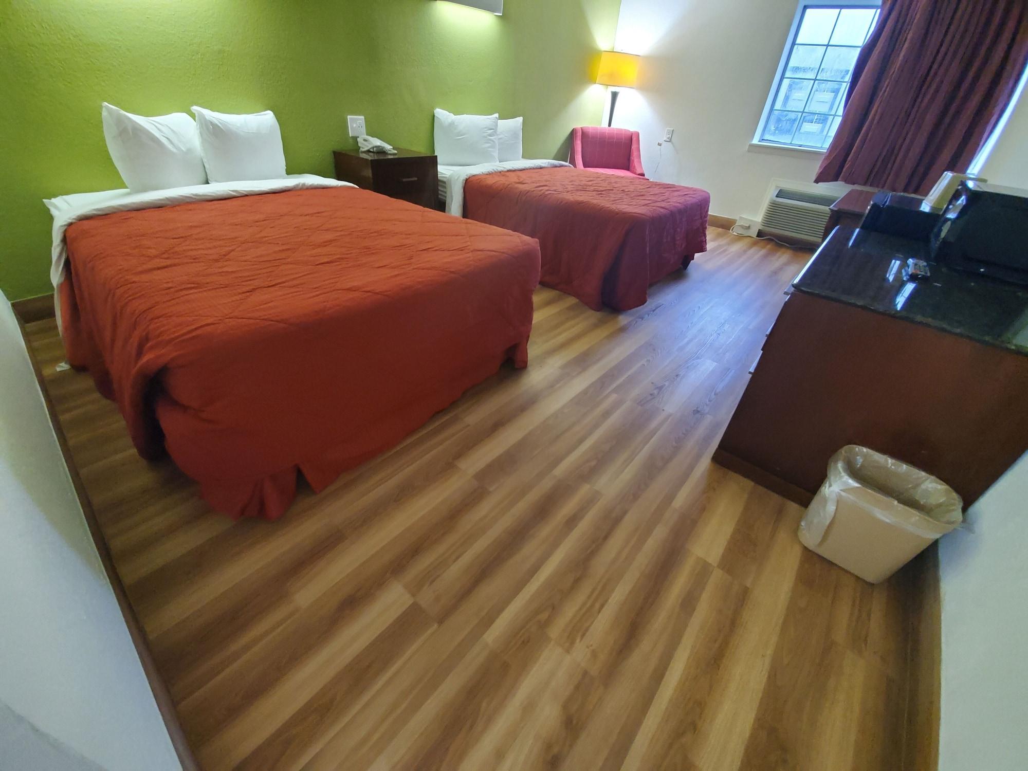 Royal Inn Hotel Индианаполис Екстериор снимка