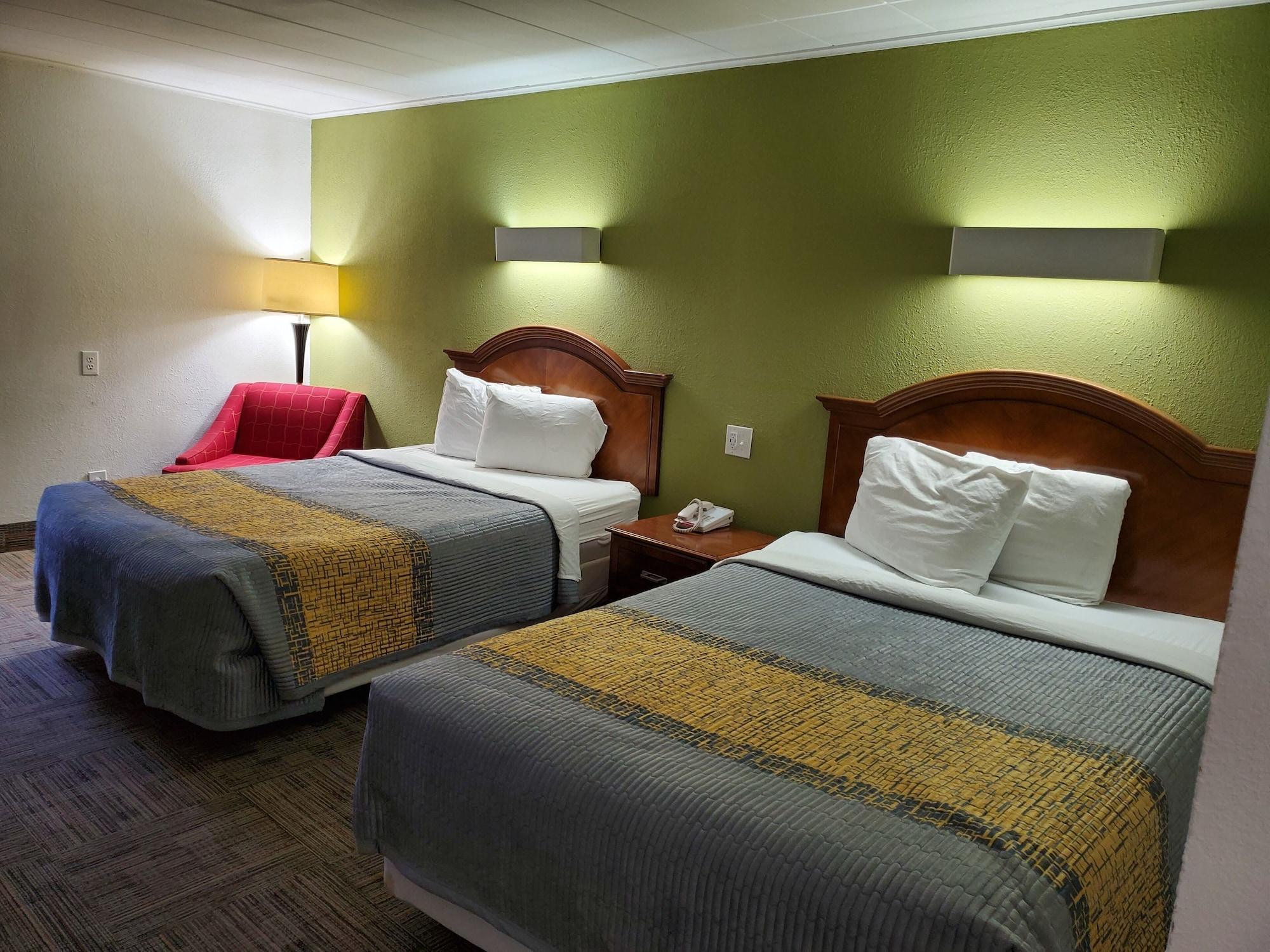 Royal Inn Hotel Индианаполис Екстериор снимка